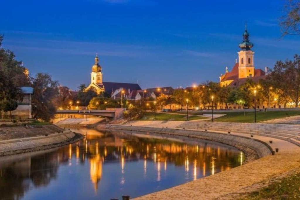 Residence Oasis Дьёр Экстерьер фото